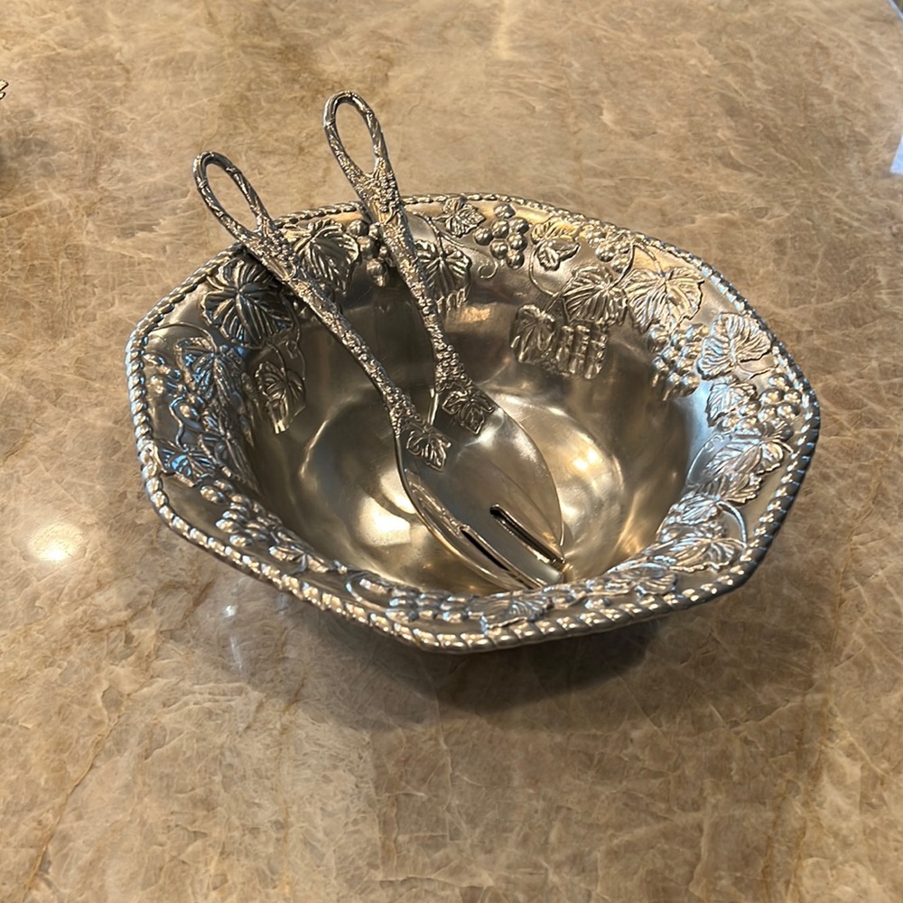 Lenox salad bowl with utensils